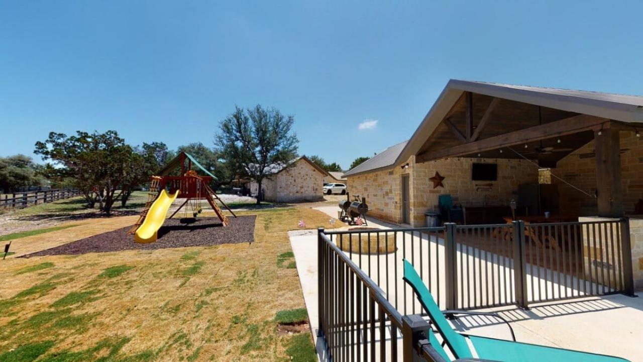 Heartstone Lodge Concan Zewnętrze zdjęcie